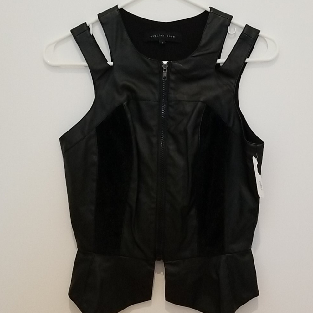 NWT English Rose Black Vest with Fur